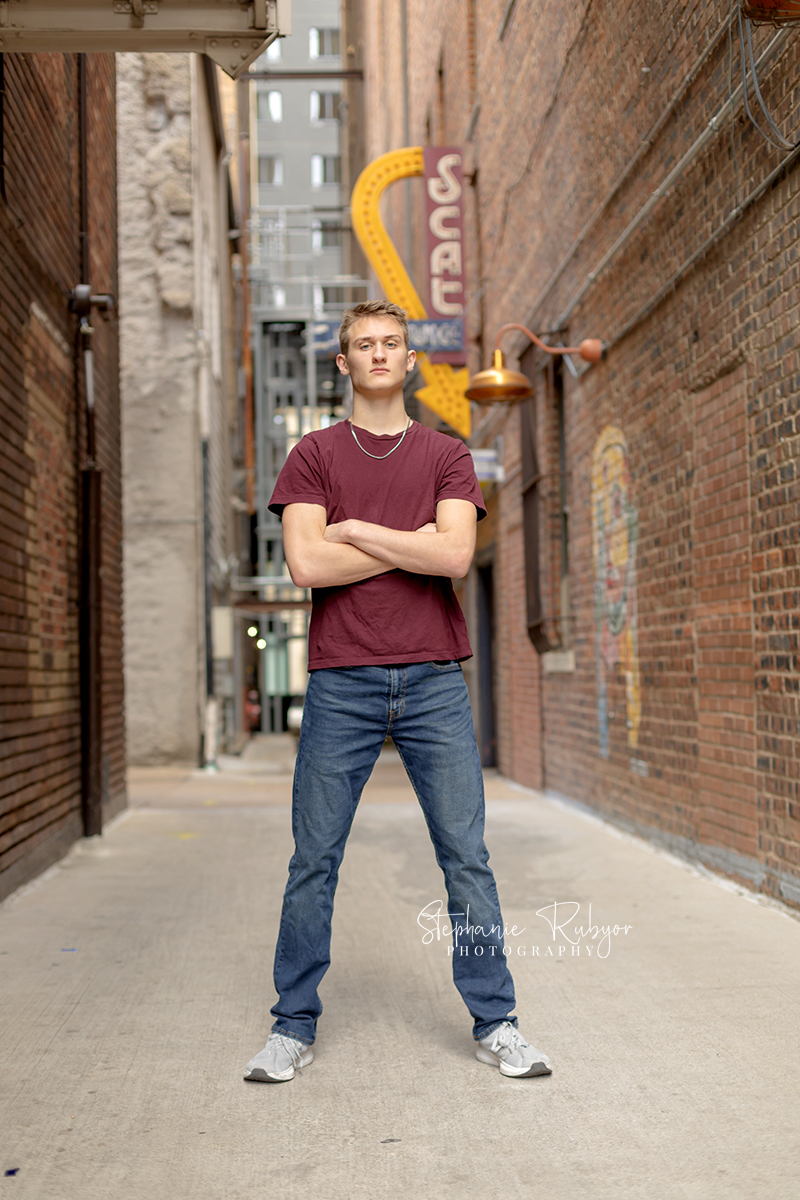 Senior photo session at Sundance Square in Fort Worth. 