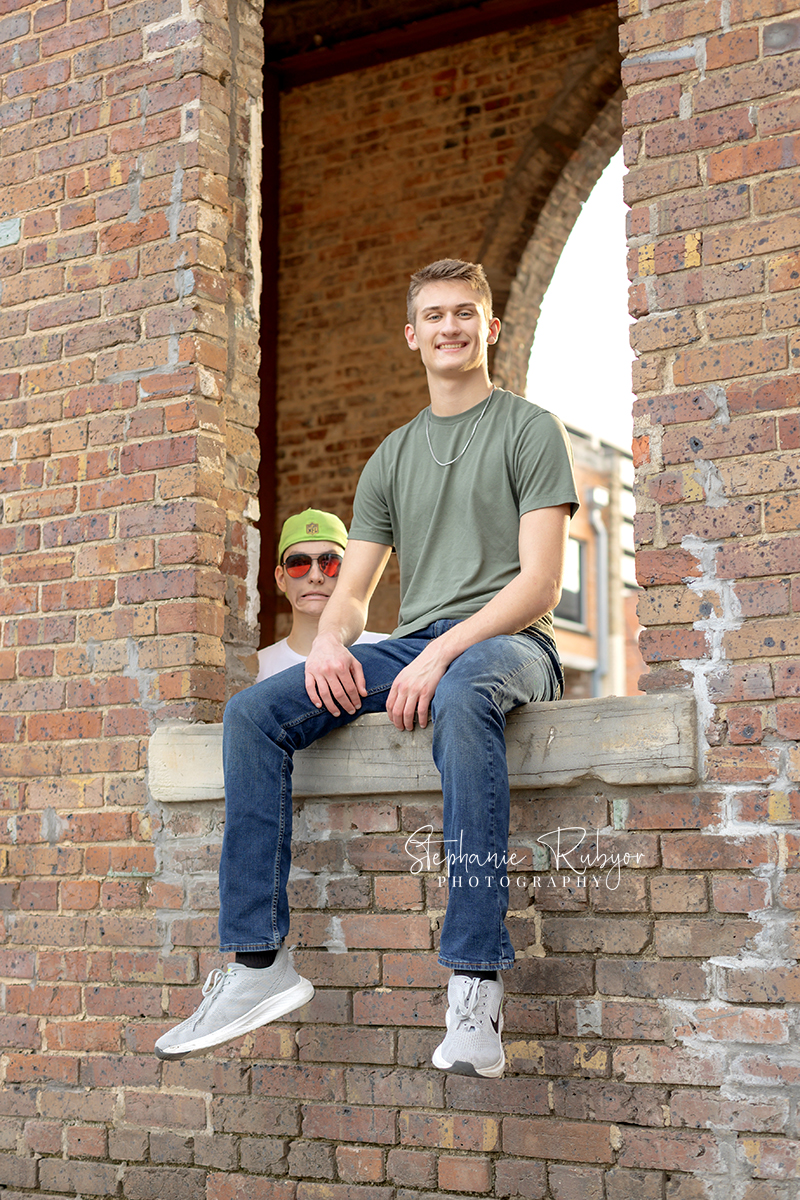 Senior photo session at Sundance Square in Fort Worth. 